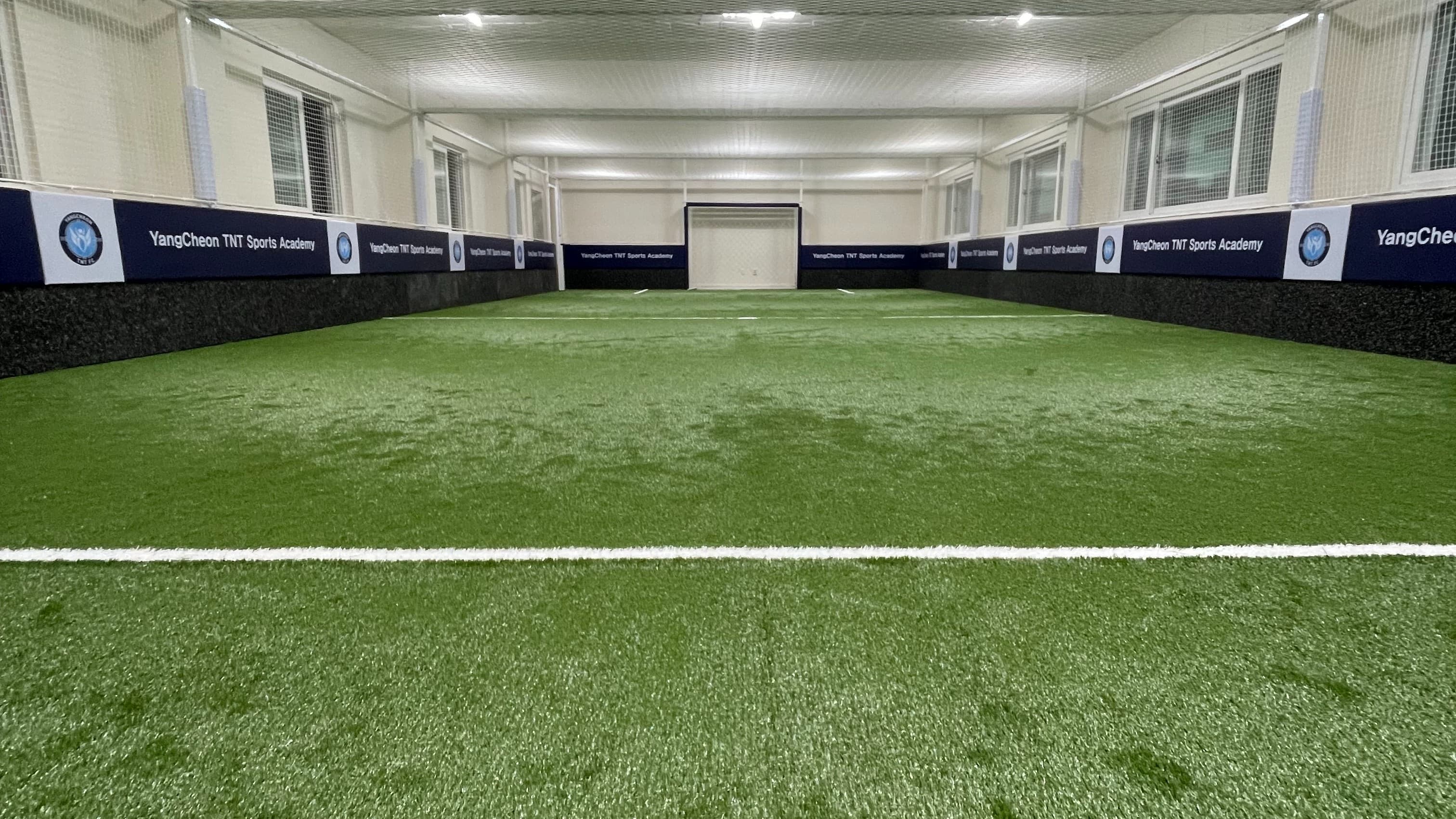 풋살장 이미지 1